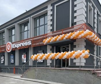 Vilniuje duris atvėrė atnaujinta „Express Market“ parduotuvė: kviečia apsilankyti ir su augintiniais