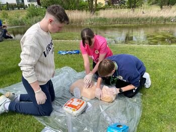 Startuoja iniciatyva ,,Kryptis – profesijų pasaulis 2026“. Vaikai kviečiami išbandyti tėvų profesijas