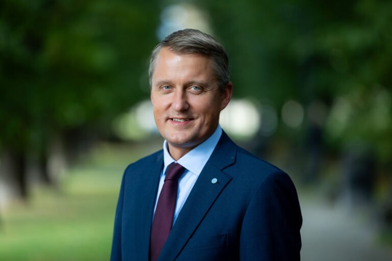 Tūkstančiai gyventojų už elektrą gali mokėti mažiau