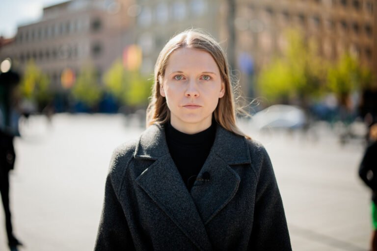 Daugelis verslų atsisakė narvuose laikomų vištų kiaušinių, tačiau dalis pažadų liko neįgyvendinti