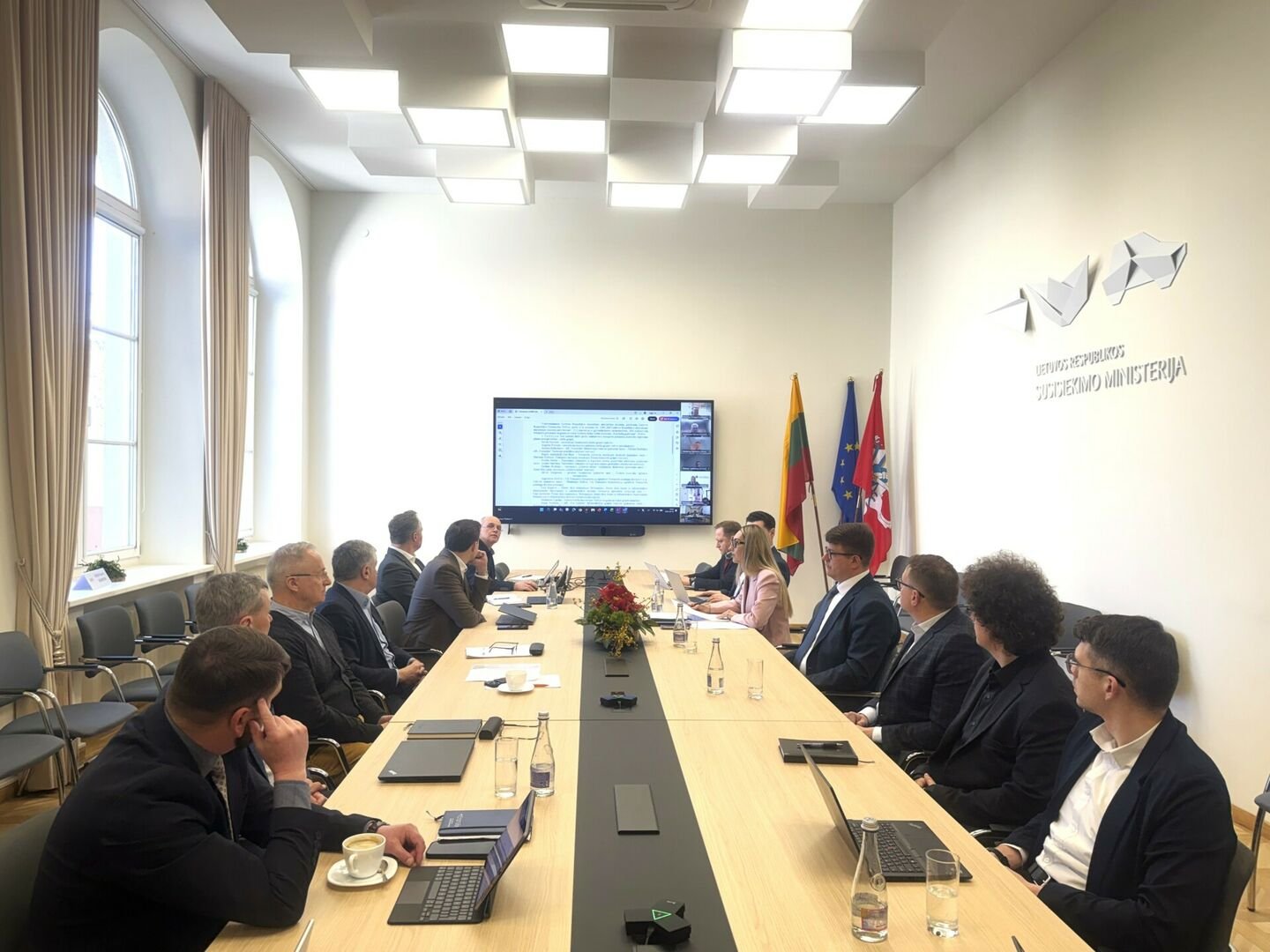 „STOP kelių gadinimui“: nuo susitarimo – prie įgyvendinimo