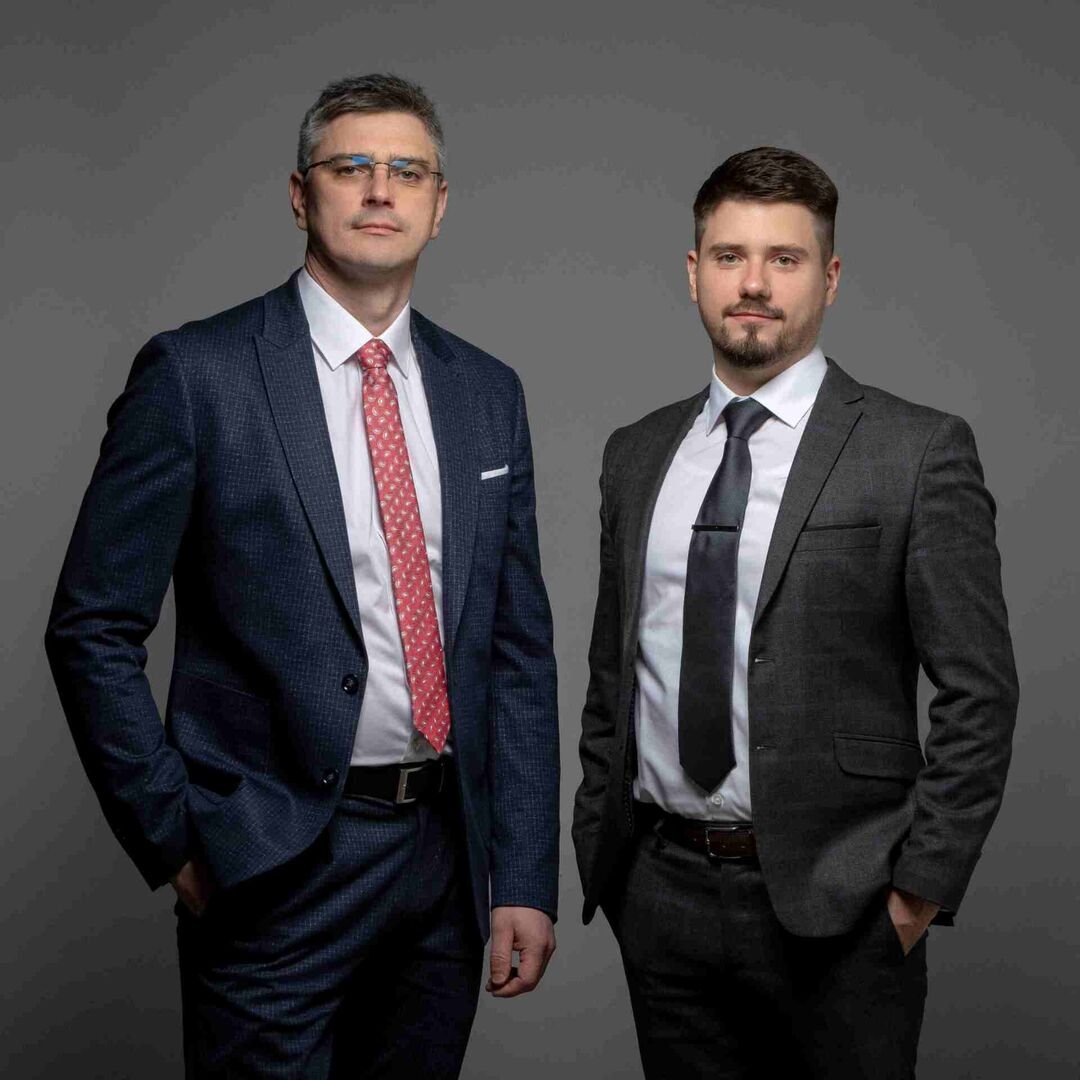 „Glimstedt“ komandą papildo du patyrę advokatai – dr. Justas Sakavičius ir Bartas Gedminas