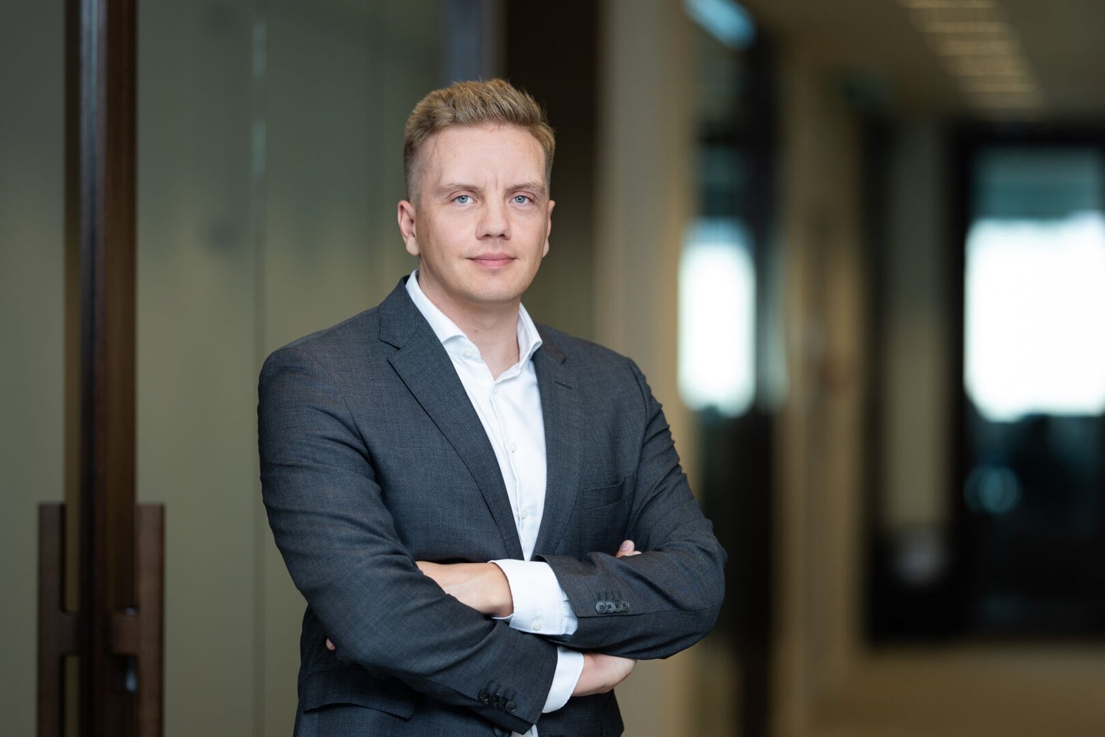 Pensijų pinigai – ne tik parduotuvėms, bet ir bankams: masiškai grąžinamos paskolos