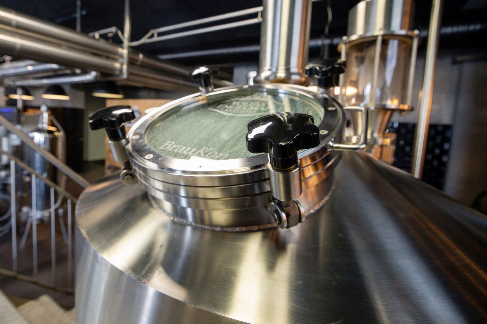 Ekspertas įvardijo, kas mažina šalies įmonių efektyvumą ir konkurencingumą