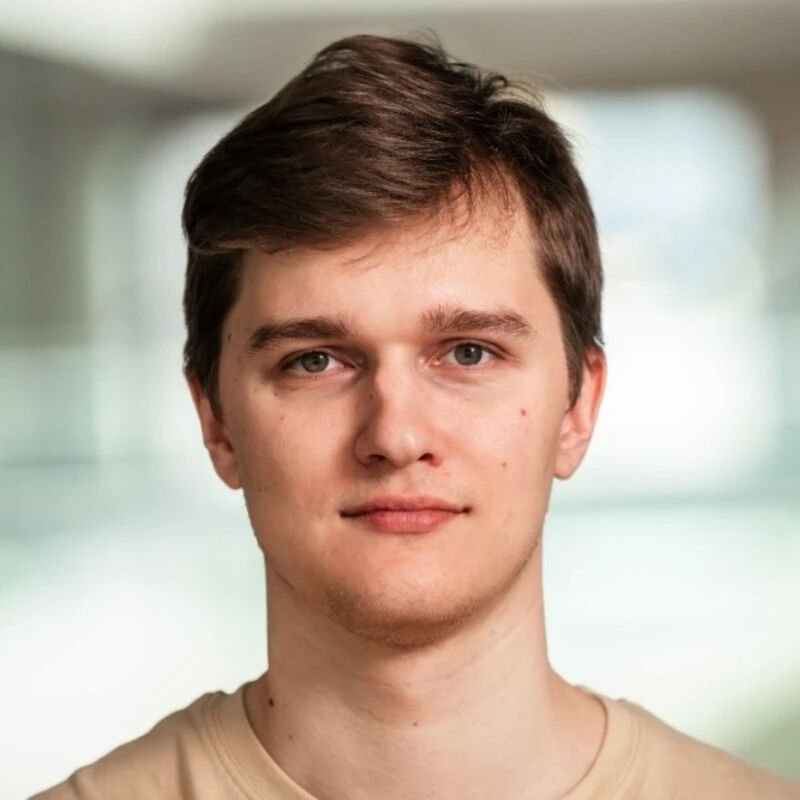 „Neurotechnology“ sukūrė dirbtinio intelekto sprendimą skambučių transkripcijai ir analizei