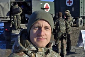 Saugantis tuos, kurie saugo mus: kariuomenėje dirbantis majoras V. Kairys – apie pandemiją, ligų protrūkius ir karjerą