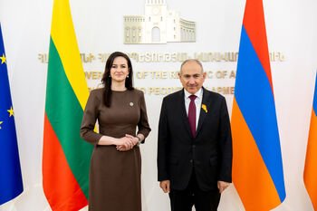Jerevane Premjerė susitiko su Armėnijos Vyriausybės vadovu