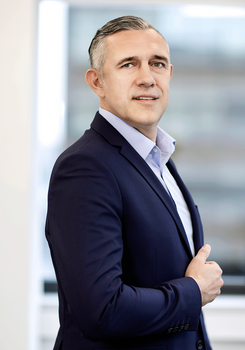 Artur Senčenko: kaip Gen Z karta supranta riziką, atsakomybę ir finansinį saugumą?