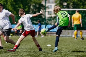 „EIKA Group“ pavasario šeimų futbolo turnyrai grįžta į sostinę: pirmasis – jau šį savaitgalį