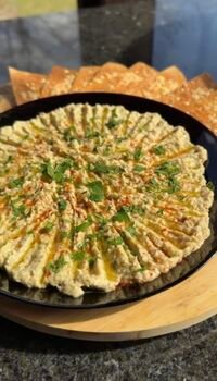 Grilis – ne tik šašlykams: ką kepti, kad prie stalo savo pasirinkimą rastų ir vegetarai