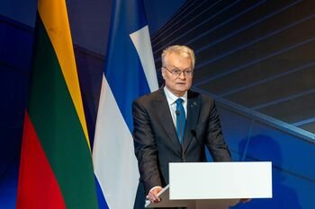 Prezidentas Lietuvos ir Suomijos verslo forume: kartu kurkime gynybos pramonę