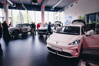 Nuo miesto elektromobilio iki 7 vietų visureigio: MG Lietuvoje pristatė ambicingą modelių plėtrą
