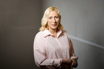 Tūkstančiai perkamų akademinių darbų griauna pasitikėjimą aukštuoju mokslu