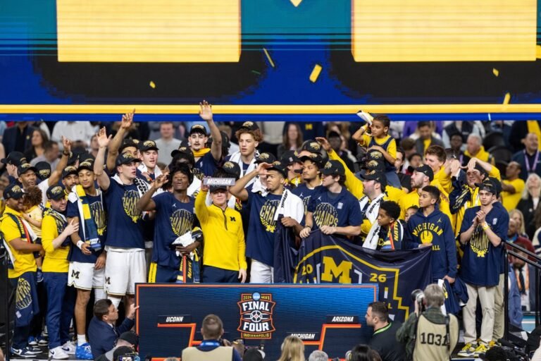 Istorinis įvykis: NCAA čempionai ir finalo ketverto dalyviai atvyksta į Lietuvą – sužais rungtynes su vyrų rinktine