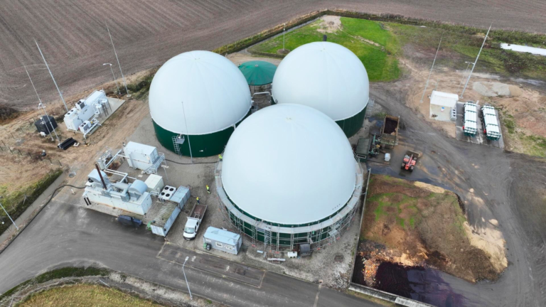 Pakruojo rajone iškils biometano jėgainė – ILTE suteikė finansavimą „Green Genius“ projektui