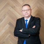 Atleidimai Lietuvoje: kodėl ekonomikai augant darbo vietos vis tiek nyksta?
