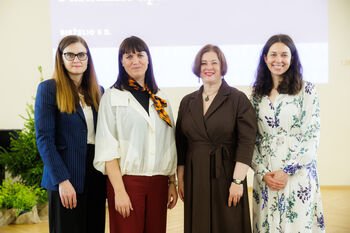 Č. Kudabos premija įteikta kraštovaizdžio geografei dr. Giedrei Godienei