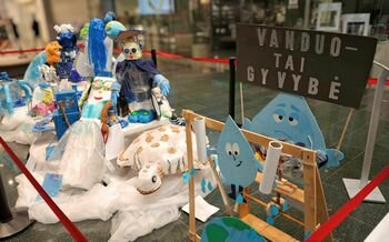Jaunieji klaipėdiečiai priminė apie tvarumą: sukūrė išskirtinius vandens herojus