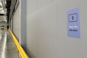 Lietuvos oro uostai: ką verta žinoti keleiviams oro pavojaus atveju
