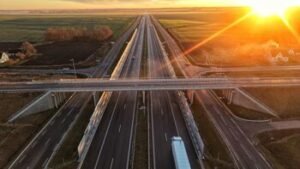 Nuo vinječių prie „Via Toll“ sistemos: Lietuva stiprina kelių finansavimo modelį