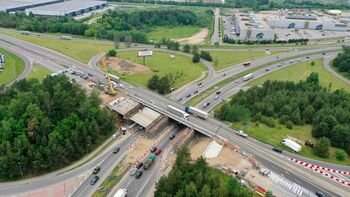 „Via Lietuva“: dėl Gariūnų viaduko statybų ketvirtadienį bus ribojamas eismas Vilniaus kryptimi