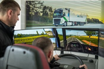 Daugiau nei 100 atvirų pozicijų ir iki 8,5 tūkst. eurų siekiantis atlygis: kodėl jaunimas vis dar aplenkia logistiką?