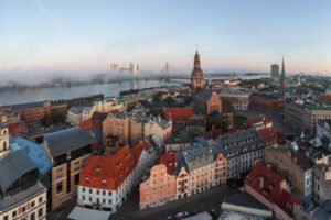 Kitoks Joninių planas – 5 kryptys trumpai išvykai į užsienį