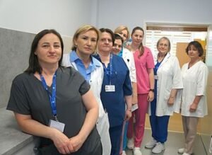 Auklėtojos patarimu pasirinkusi mediciną, slaugytoja Genovaitė Staškutė jaučiasi savo kelyje