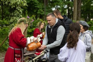 Jubiliejų švenčiančiuose Šiauliuose Joninių naktį – ugnies ritualai, magija ir apeigos