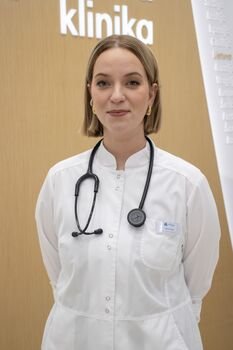 Ne tik erkės: gydytoja įspėja, kokį pavojų gali kelti net mažas įsidūrimas