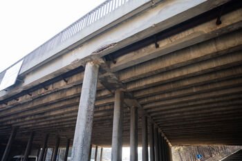 „Via Lietuva“: A2 magistralėje prie Ukmergės pradedami dar dviejų viadukų rekonstravimo darbai