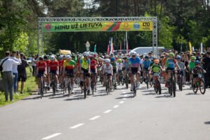 Šį sekmadienį Vilniuje – masinis važiavimas dviračiais „Minu už Lietuvą“, kviečia jaunimą