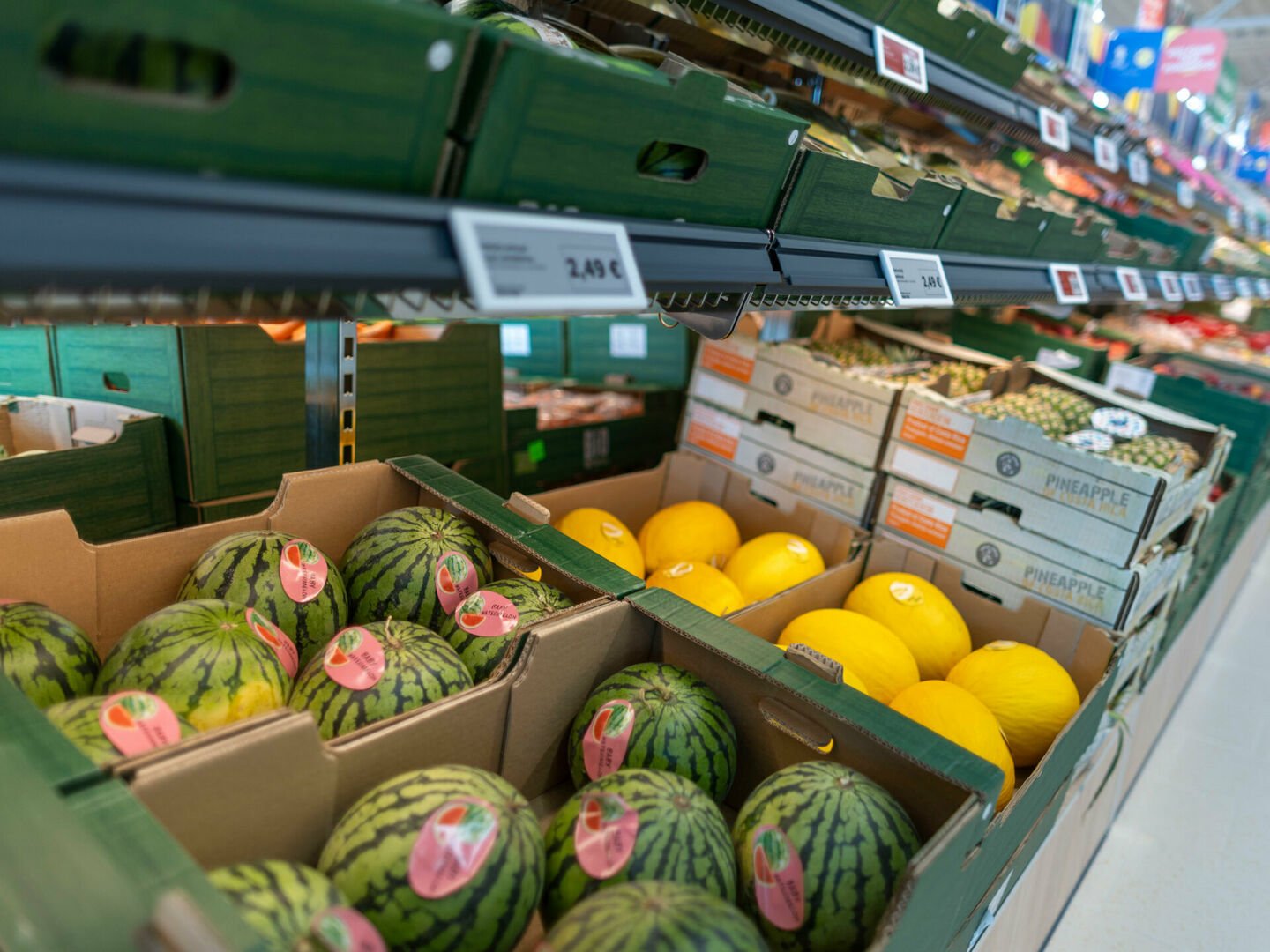 Savaitgalį verta užsukti į „Lidl“ – arbūzai, lašiša ir kiti pasiūlymai už gerą kainą