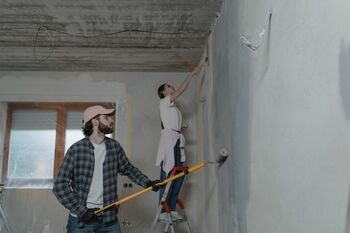 Būsto įrengimas dažnai kainuoja trečdaliu daugiau nei planuota: ekspertė įvardijo dažniausias klaidas