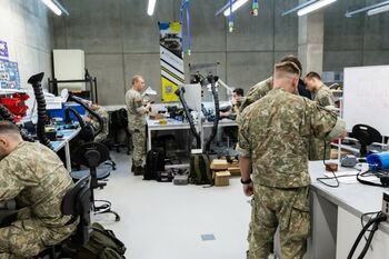 KTU ir Lietuvos kariuomenė bendradarbiauja rengiant bepiločių sistemų specialistus