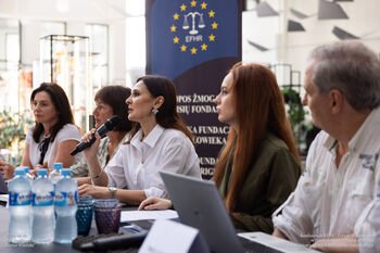 Europos žmogaus teisių fondas: reorganizuojant Trakų rajono švietimo įstaigų tinklą tautinių mažumų mokyklos yra traktuojamos nelygiai