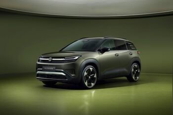 „Volkswagen ID. Cross“ kelia kartelę: siūlo kompaktinių SUV segmente nematytą komfortą ir išmanumą