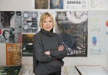 Dailininkė grafikė S. Bronickienė: menininkui svarbu „neužpelkėti“
