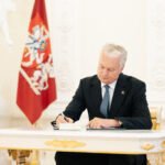 Prezidentas priėmė aštuonių teisėjų priesaikas