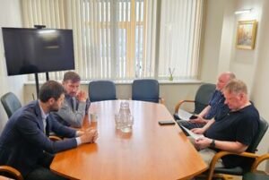 VAATC su profesine sąjunga „Solidarumas“ aptarė UAB „Energesman“ darbuotojų įdarbinimo galimybes