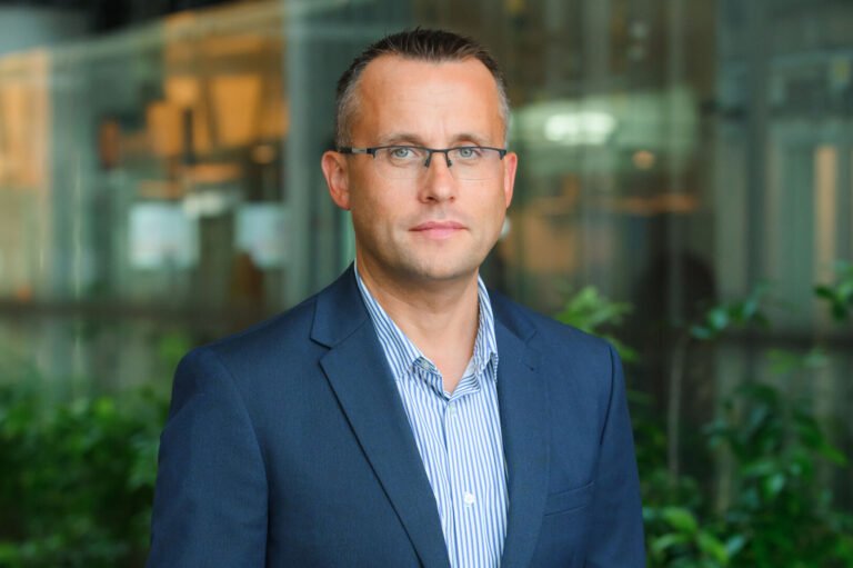 Mindaugas Šestilo. Šiandien organizacijos auga tiek, kiek auga darbuotojai: kodėl vien mokymų neužtenka?