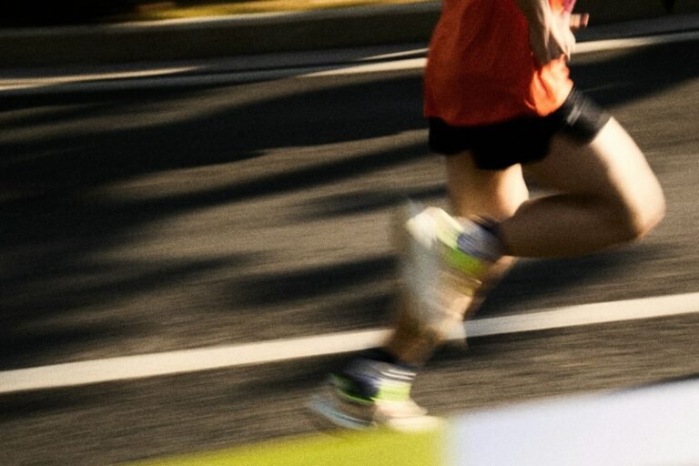 Pradėjote bėgioti, bet po penkių minučių trūksta oro? Problema gali būti ne jūsų fizinė forma
