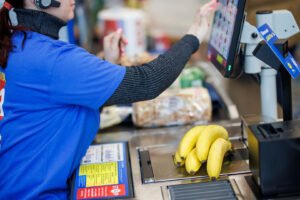 Savaitgalio hitai: „Lidl“ skelbia ypatingas kainas sprandinei, bananams ir ledams