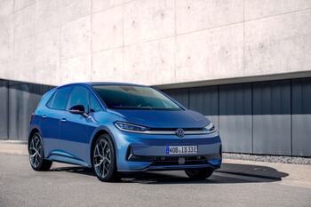 Naujasis „Volkswagen ID.3 Neo“ jau pasiekė salonus – galima ne tik apžiūrėti, bet ir išbandyti