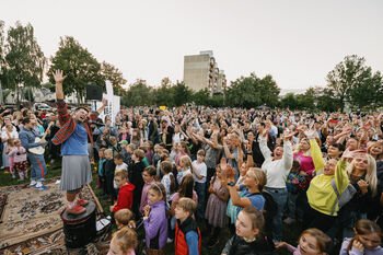 Nuo gyvos muzikos koncertų, spektaklių iki kino: „Kultūra į kiemus“ sugrįžta į Kauno mikrorajonus