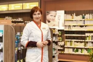 Kraujui bėgant iš nosies atlošti galvą – klaida: ką iš tiesų daryti?