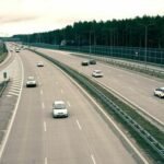 Vienas staigus stabdymas – masinė avarija: šią vasarą žalos keliuose jau viršijo 15 mln. eurų