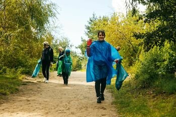 Rūšiuoti neužtenka: mikroplastiko tarša prasideda nuo mūsų kasdienių įpročių