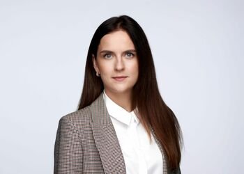 Bilieto aktyvavimas, kontrolė ir keleivio atsakomybė: ką svarbu žinoti keliaujant Vilniaus viešuoju transportu?