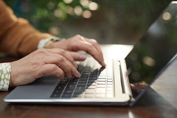 Pasaulio bibliotekos sprendžia, kaip užtikrinti, kad technologijų pažanga nepadidintų atskirties tarp žmonių